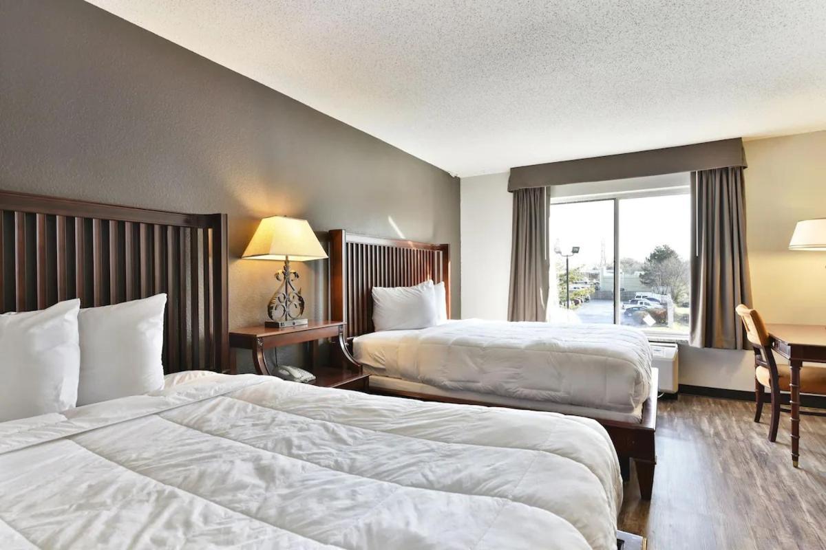 Baymont Inn And Suites By Wyndham Columbus / Near Osu Luaran gambar