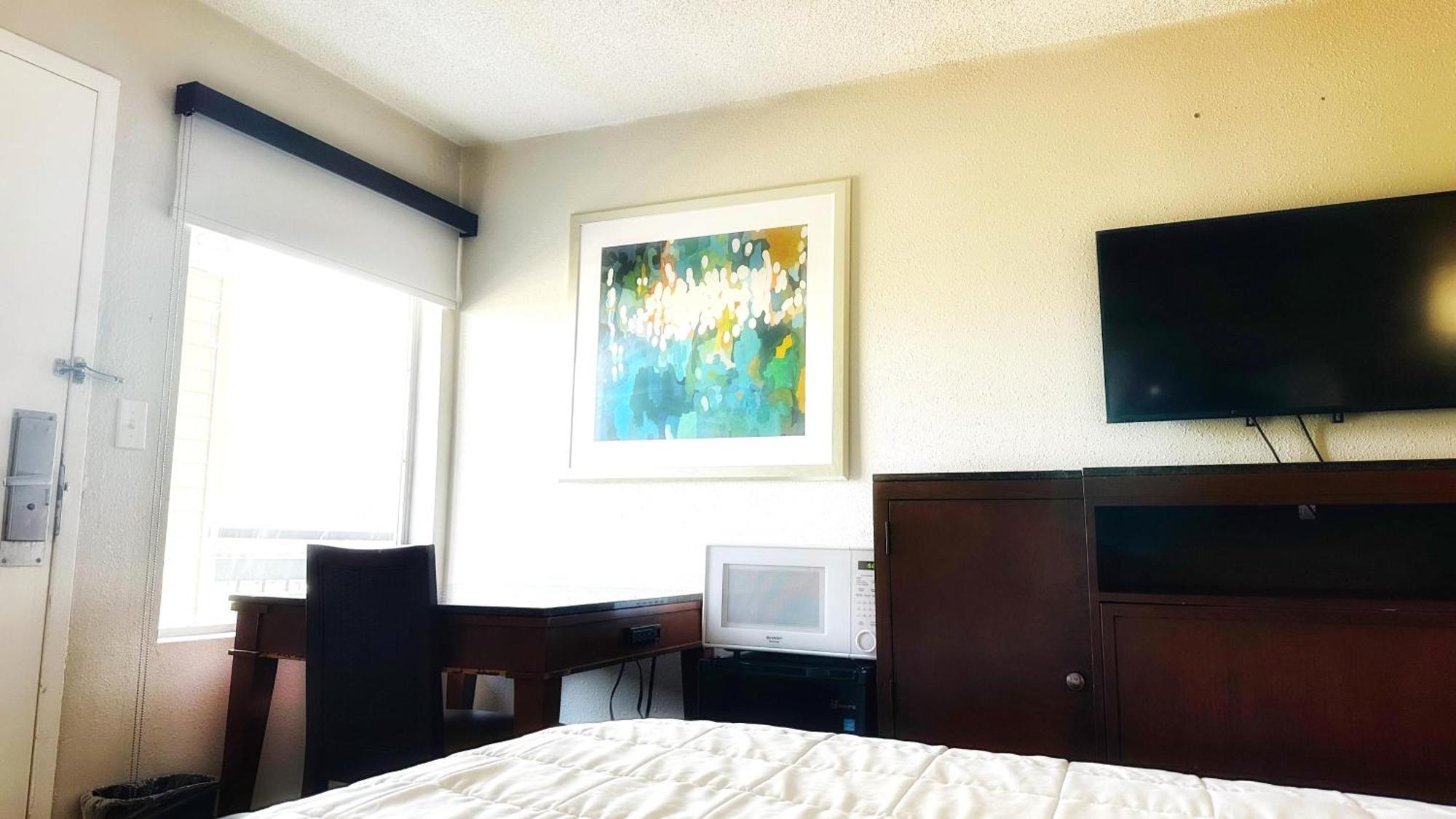 Baymont Inn And Suites By Wyndham Columbus / Near Osu Luaran gambar