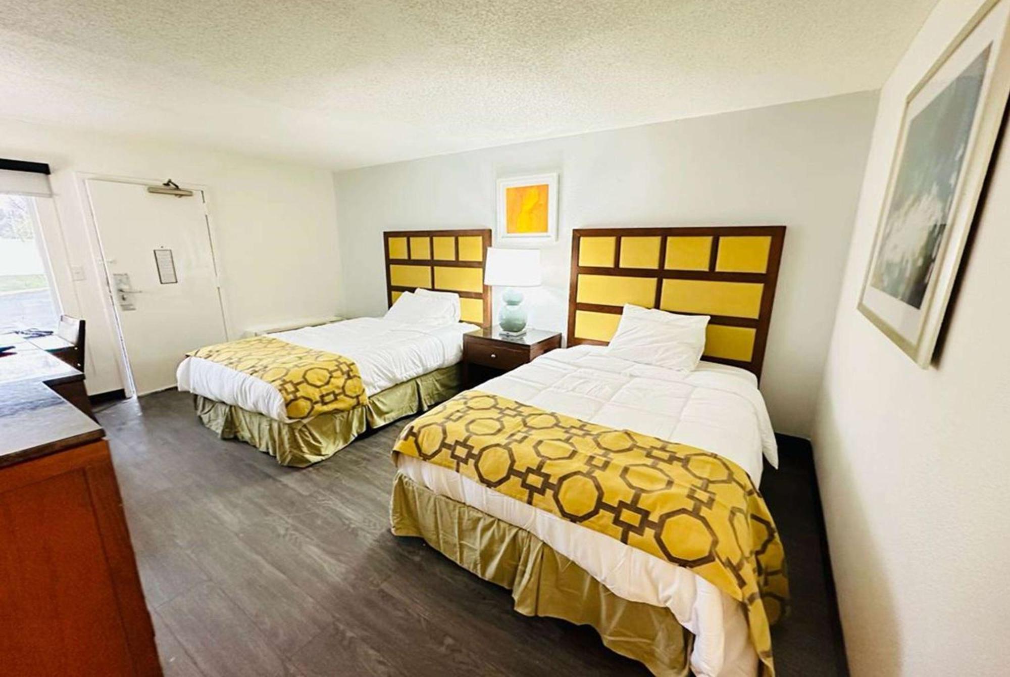 Baymont Inn And Suites By Wyndham Columbus / Near Osu Luaran gambar