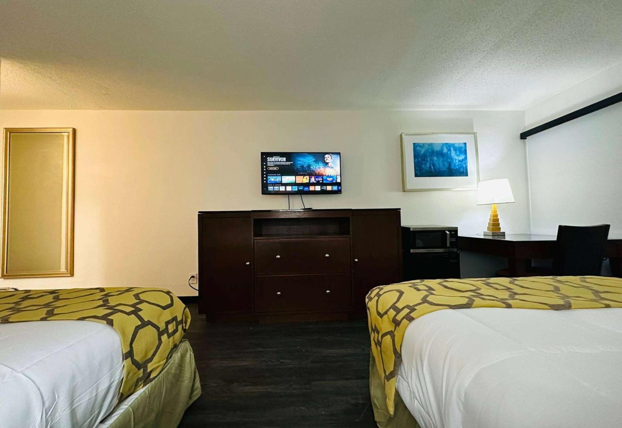 Baymont Inn And Suites By Wyndham Columbus / Near Osu Luaran gambar